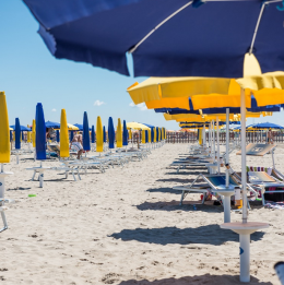 Il Bagno Perla di Rosolina Mare porta la spiaggia a casa tua