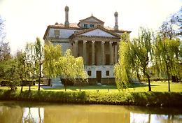 Dimore storiche del Veneto: un viaggio tra torri segrete, ville nobiliari e giardini incantati