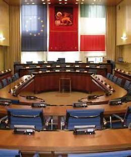 Sanità, lavoro, autonomia le sfide dei primi 100 giorni