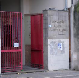 La scelta del preside del Tito Livio che ha fatto infuriare gli studenti