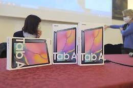 Padova: Lions Club Padova donano 26 tablet per la didattica a distanza