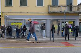 Padova: La coda alle poste da oggi potrà essere online