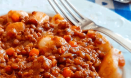 Rag&ugrave; di lenticchie