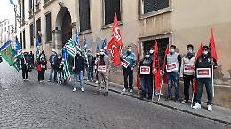 Lavoratori agricoli discriminati senza "sostegni covid" e senza NASPI