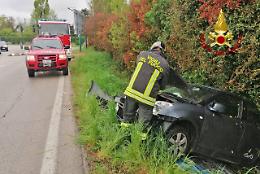Auto nel fosso sulla Marosticana: automobilista ferito