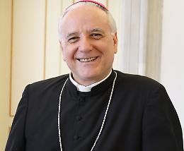 Mons. Pizziol vescovo da dieci anni a Vicenza. Il "grazie" della città nelle parole del sindaco