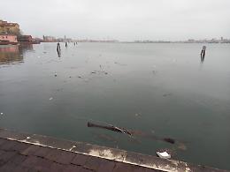 Chioggia: pericolo bricole “vaganti”