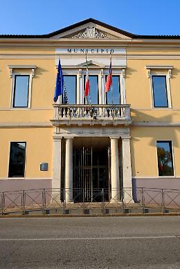 Riqualificazione urbanistica ad Abano, Ciccarese: "Piazza del Sole e della Pace e Piazza Mercato, rinvio discutibile"