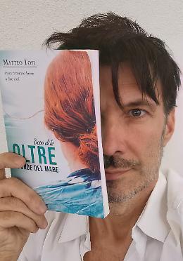 "Aperitivo con l'autore": a Sottomarina Matteo Tosi presenta il suo primo romanzo