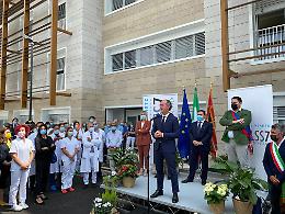 Asiago, inaugurato da Zaia il "punto nascite" nel nuovo ospedale