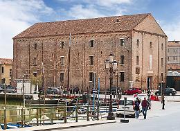 “Filare Memoria”, quando il teatro cuce le storie della comunità