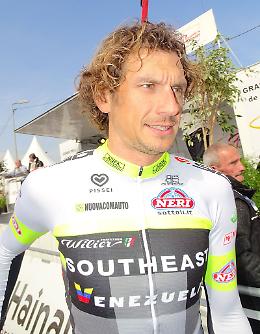 Pippo Pozzato, da campione di ciclismo a imprenditore strangolato dall'aumento delle materie prime
