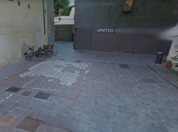 Vicenza, finalmente si mette a posto il pavimento malmesso di piazzetta San Giacomo