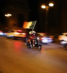 Festeggiamenti Italia a Cavarzere: cortei fino a tarda notte