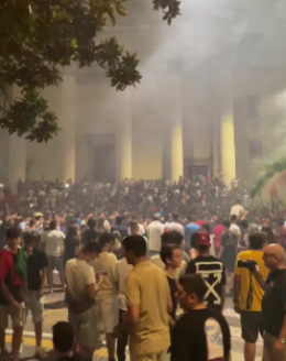 Festeggiamenti Italia a Treviso: fiumi di persone in piazza