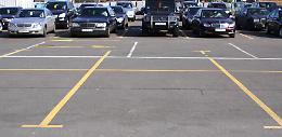 Brugine, nuovo parcheggio in zona industriale