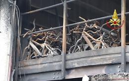 A fuoco un capannone pieno di biciclette