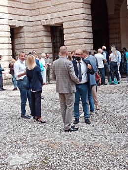 Vicenza capitale cultura, moltissime persone rimaste fuori da palazzo Thiene