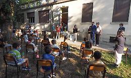 A Vicenza sindaco e assessore in visita nel primo giorno di scuola