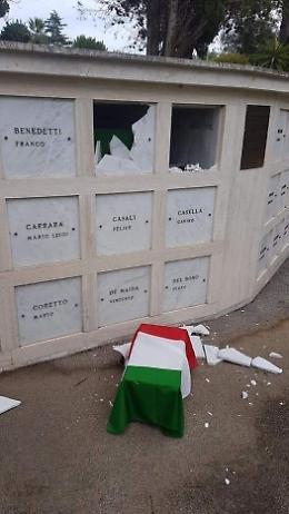 Profanazione tombe X MAS - Sbrollini (IV): indecenti le affermazioni di Beschin e Tasso