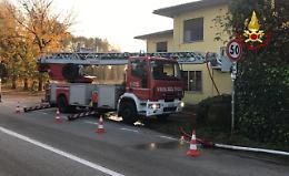 Montecchio Precalcino, muore intossicato nell'incendio della casa assieme al suo cane