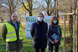 Padova, piantumazione alberi al parco Roncajette