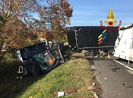 Monselice, incidente allo svincolo con Boara: due feriti