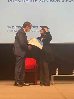 Elena Zambon insignita del master del Cuoa: "Le aziende crescono se il territorio è forte"