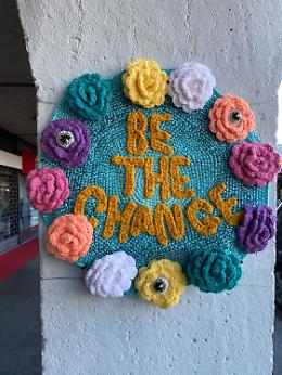 Padova, al via “Yarn Bombing Padova”, il primo festival dell’uncinetto
