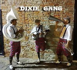 Adria di Natale invade il centro storico con il blues dei The Dixie Gang