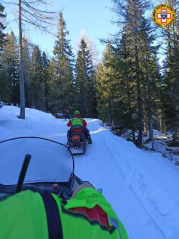 Asiago, incidente a una fondista che cade e riporta un trauma cranico e problemi a un polso