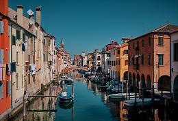 Nuova vita per Riva Vena, ma i residenti storcono il naso