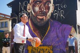 Inaugurata piastra sportiva dedicata a Kobe Bryant