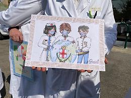 Padova. Consegnati i disegni realizzati dai bambini durante la pandemia