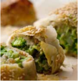 Ricetta, Mini Strudel con cavolfiore e roquefort