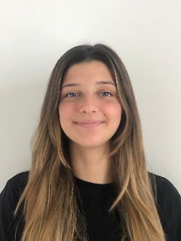 Padova, studentessa del Liceo Nievo vince borsa di studio per gli USA
