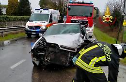 Incidente a Pojana Maggiore tra due auto: tre persone sono rimaste ferite