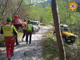 Alpinista a Romano d'Ezzelino cade per alcuni metri nella palestra di roccia e resta ferito