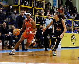 Basket A woman, Famila Schio  stravince gara 1 a San Martino di Lupari