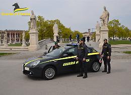 Padova, sequestrati 120.000 prodotti alimentari con etichette non conformi
