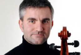 Cavarzere: la scuola Aldo Cappon dedica l’aula musicale al professor Elio Andriotto