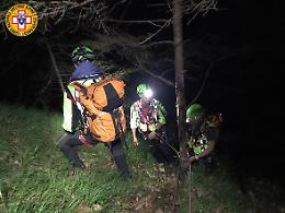 Valbrenta, a notte fonda il cane che abbaia guida i soccorritori a salvare padrone e figlia