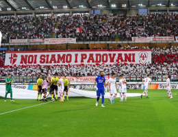 Calcio finale play off C, nel primo round a Padova passa il Palermo