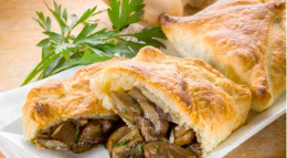 Strudel ai funghi porcini