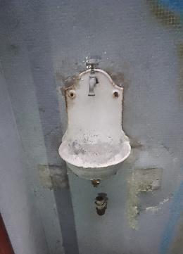 Vicenza, un vecchio lavabo sottoterra blocca i lavori per la nuova piazzetta San Giacomo