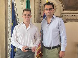 Vicenza, ingegnere neo laureato si aggiudica premio e borsa di studio di 15mila euro
