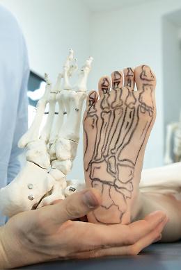 Metti i tuoi piedi in buone mani: nel centro Invictus tecnologia e competenze per la cura e la prevenzione