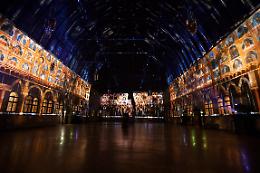 Padova, Sidera Aurea il più grande mapping immersivo a Palazzo della Ragione