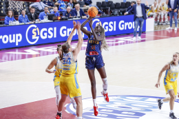 Basket Eurocup woman, la Reyer batte Estudiantes