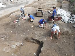Sotto i cantieri dell’Università riaffiora la storia: scoperta necropoli del VI secolo a.C.